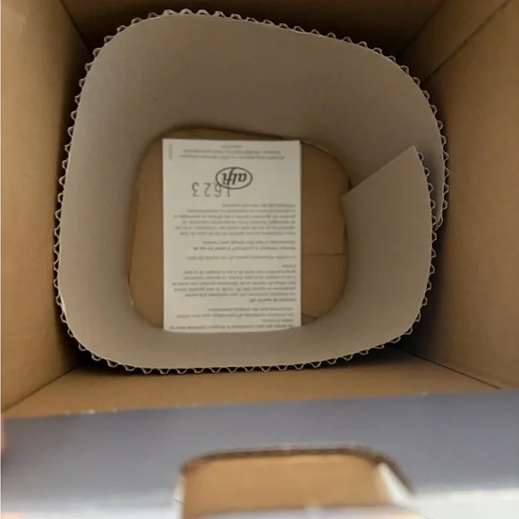 Alfi Classic Silver Insulated Pitcher - Picture 7 of 12